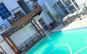 Apartment On 32